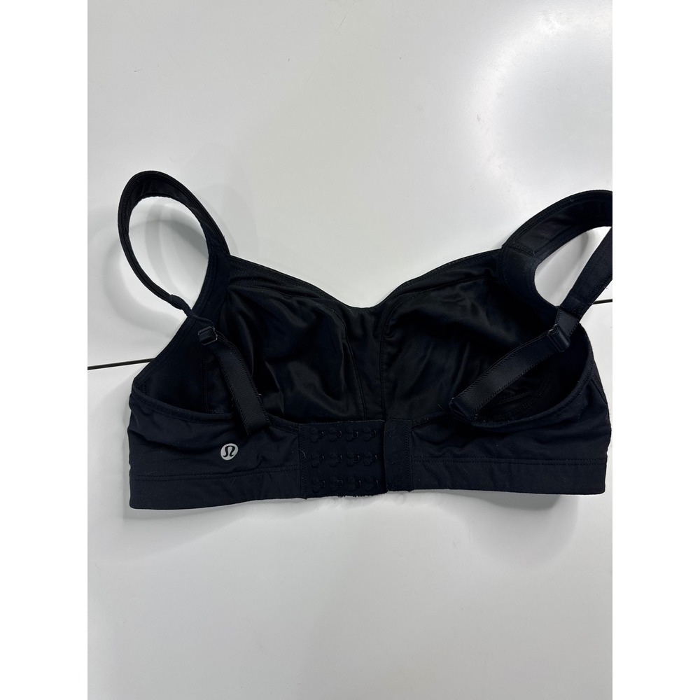 Lululemon Athletica Black High Impact Sports Bra 34DD Adjustable Straps Hook Eye